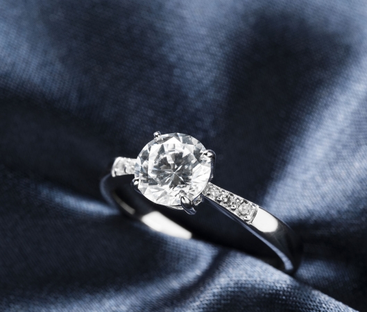 Girocollo con Punto Luce Royale